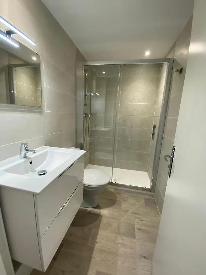 Appartement Moderne Premiere Ligne De Mer Santa Roses Apartment