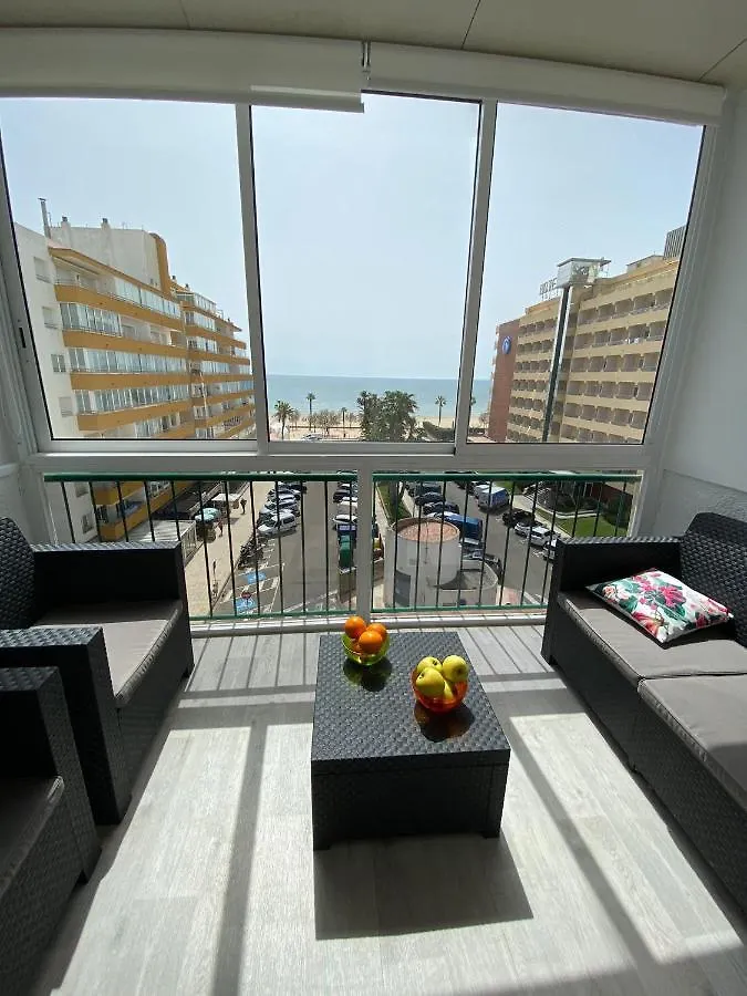 Apartment Appartement Moderne Premiere Ligne De Mer Santa Roses Spain